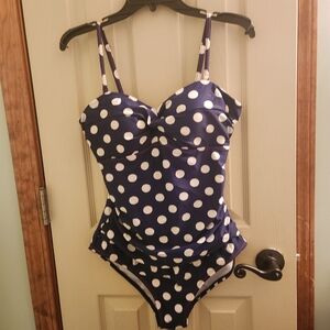 Boden Navy & White Polka dot one piece swimsuit Sz 8